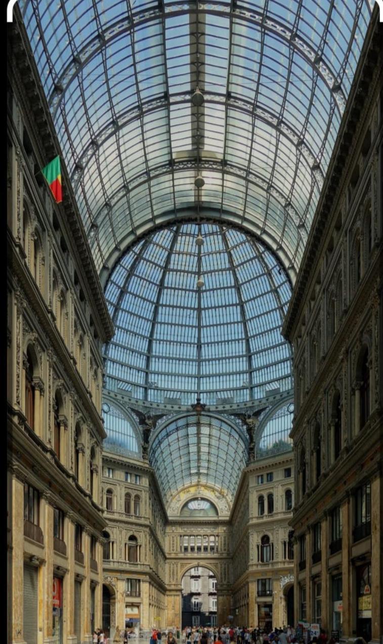 Royal Spaccanapoli Appartement Buitenkant foto